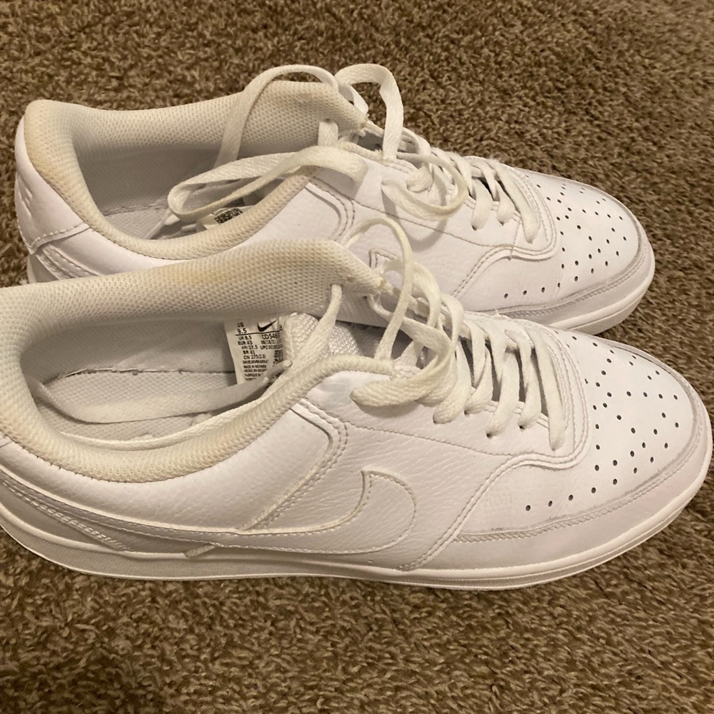 white forces size 9.5